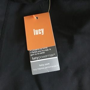 BRAND NEW Lucy Crop leggings